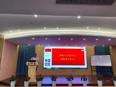 杨桂荣总裁亲自授课，设计培训会激发创意巧思