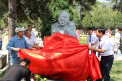 赵树理：中国现代文学史上的璀璨星辰