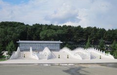 一面墙，一道景：九龙照壁浮雕景墙的诗画之美