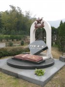 名人墓碑应该如何设计？探索永恒印记的艺术与思考