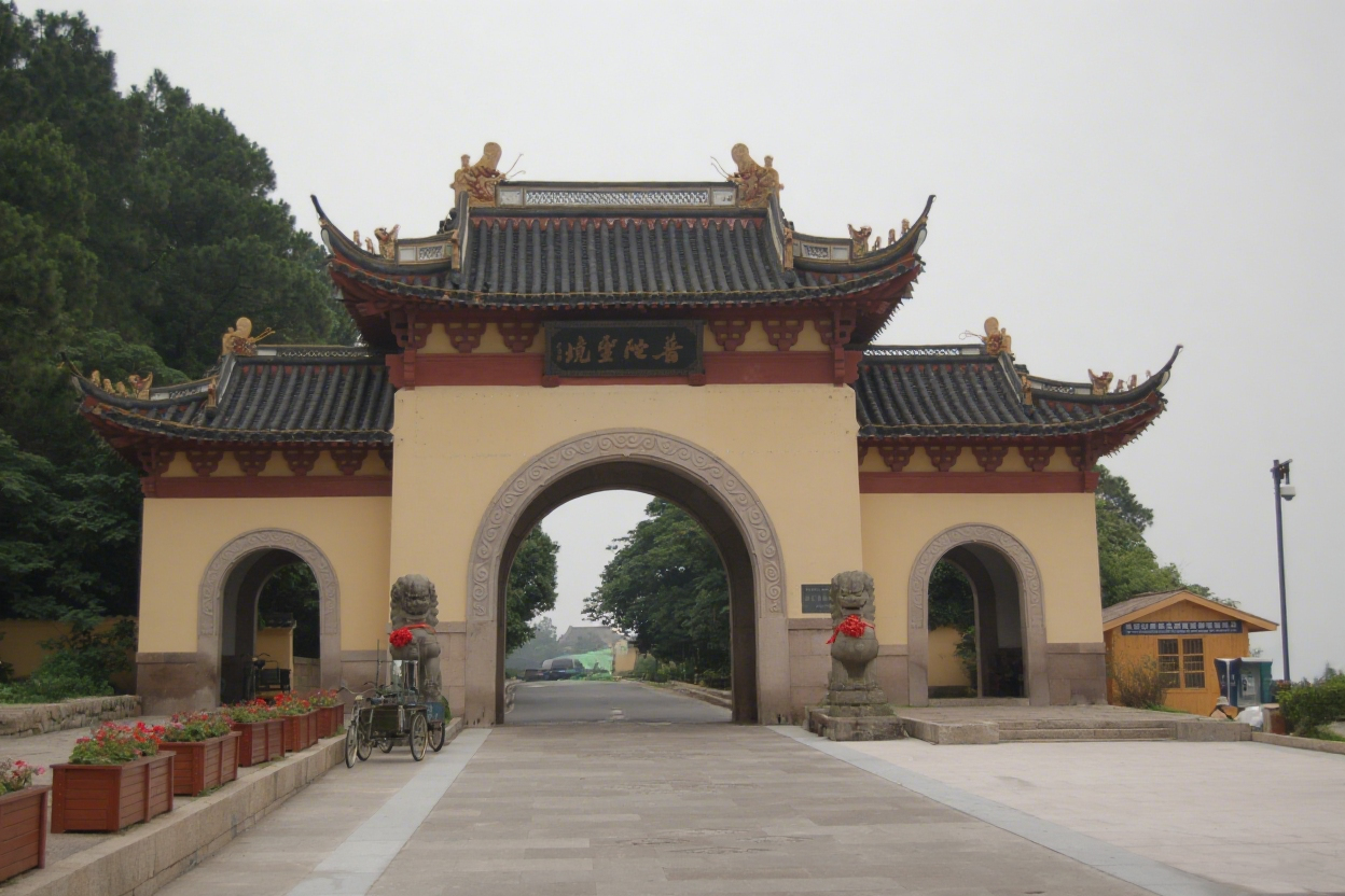 以门楼为笺，镌刻时代的匠心诗行